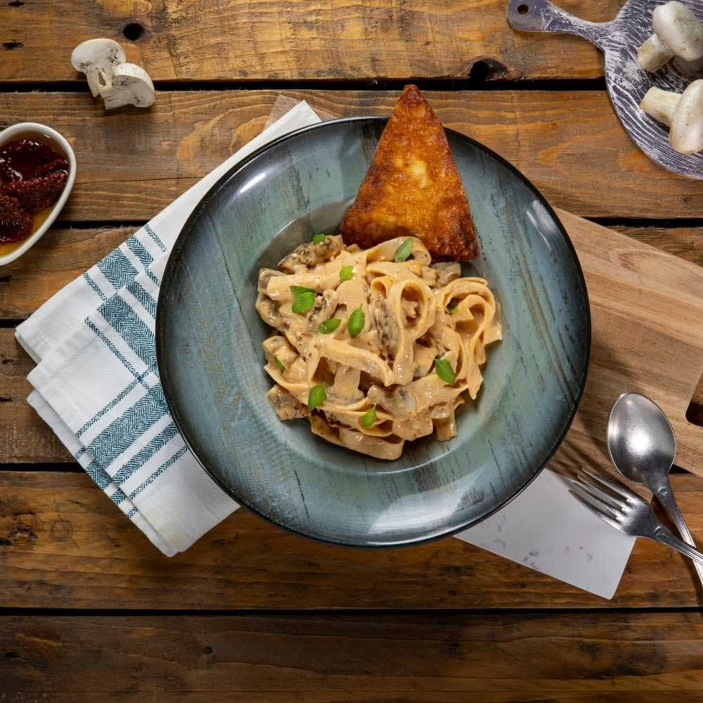 CAJUN TAVUKLU FETTUCİNE