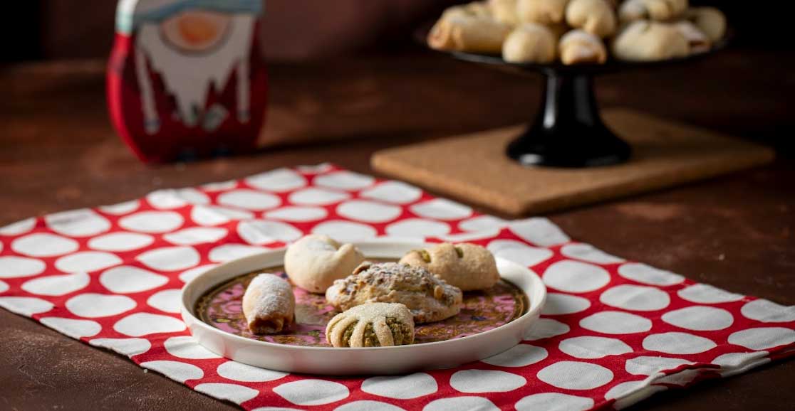Şekerli Fıstıklı Kuru Pasta Tabağı